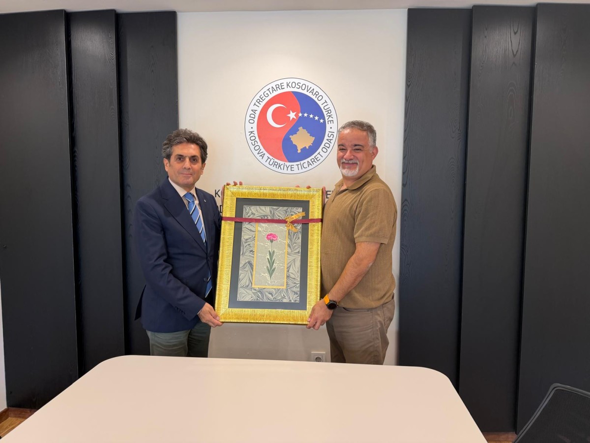 KTTO Başkanı Orçun Özdemir, Yunus Emre Enstitüsü Kosova Müdürü Ramazan Yılmaz ile görüştü
